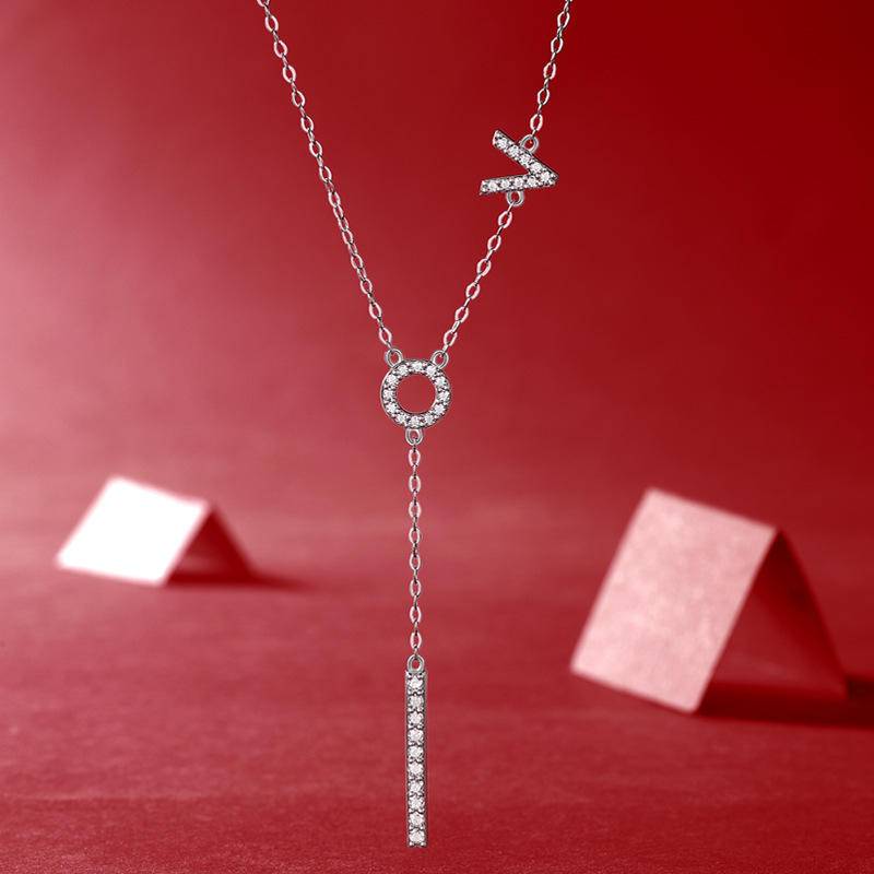 LOVE 925 Sterling Silver Moissanite Pendant Necklace