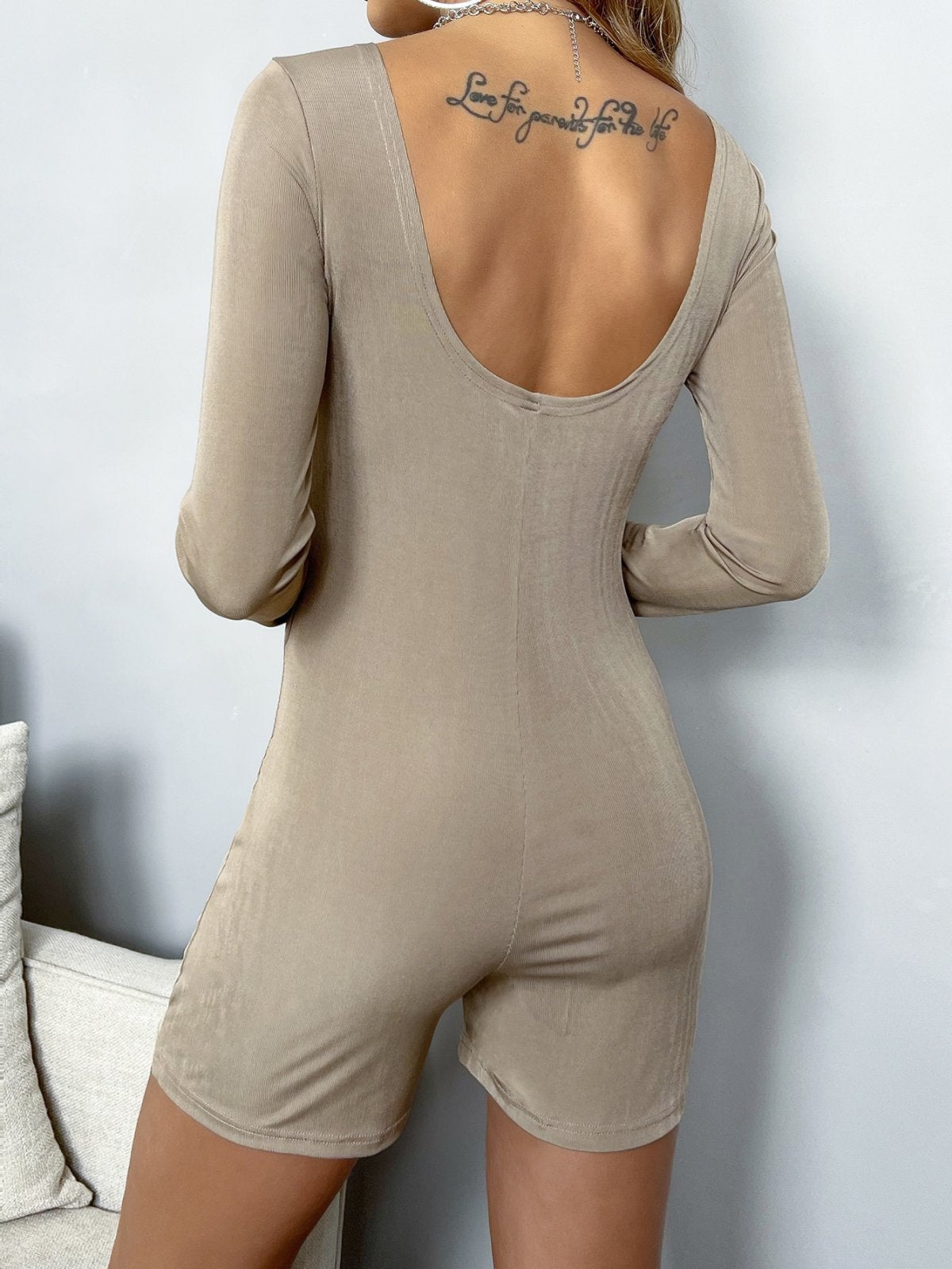 Solid Long Sleeve Backless Romper