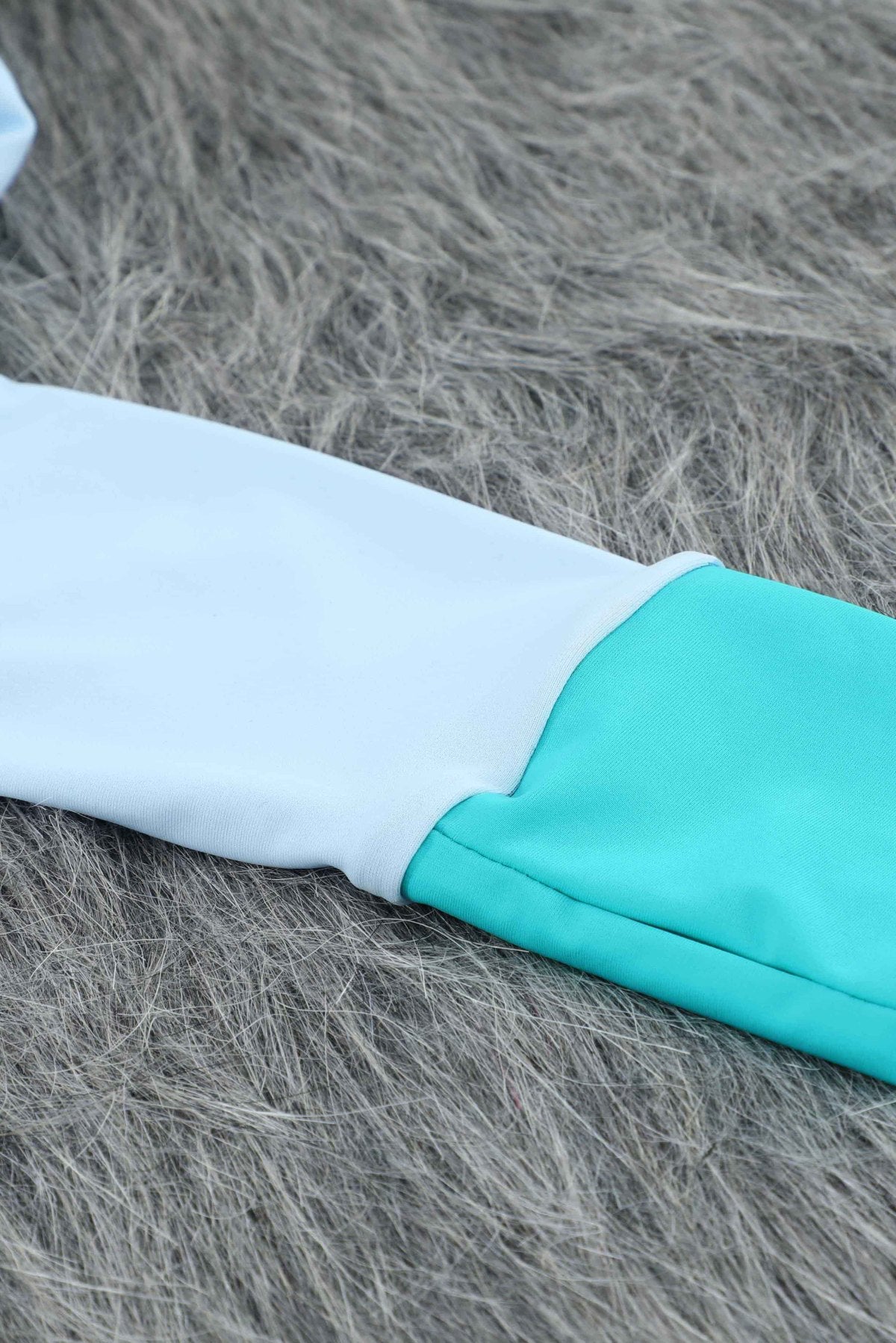 Color Block Zipper Long Sleeve Swimwear